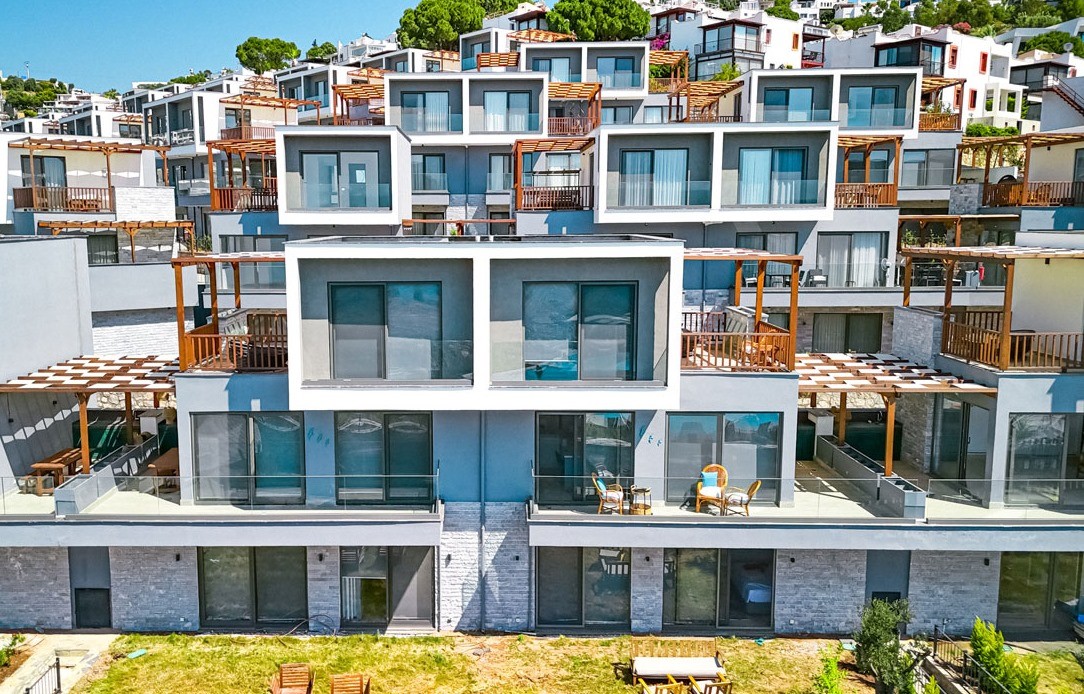 Yüksek Kira Getirisi Olan Denize Sıfır Yazlık Proje